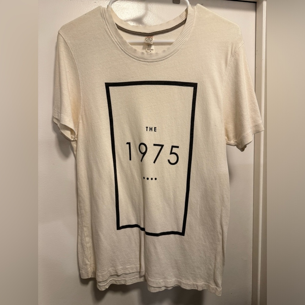 The 1975 shirt unisex size M